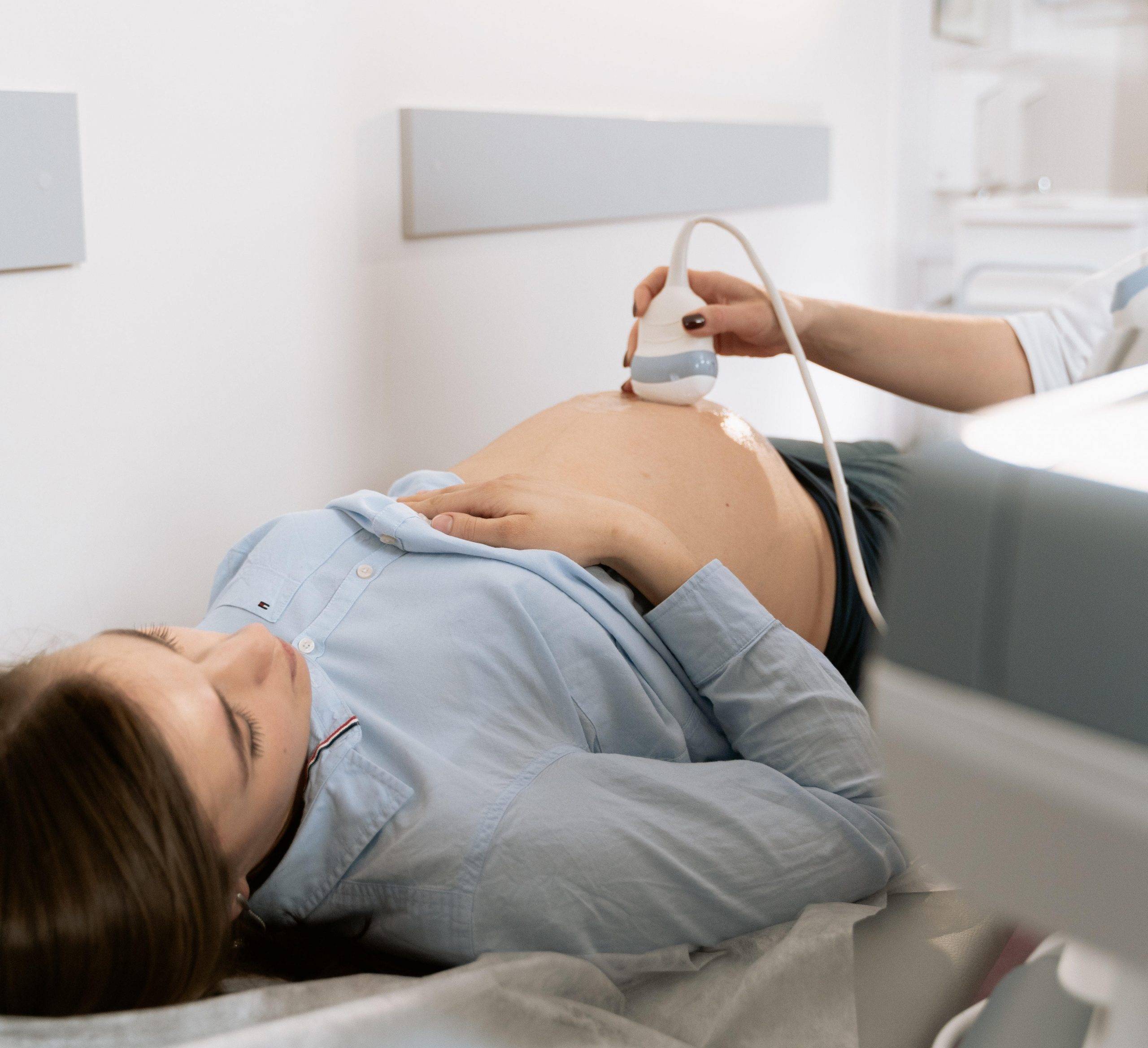 rwa kulszowa w ciąży lekarz